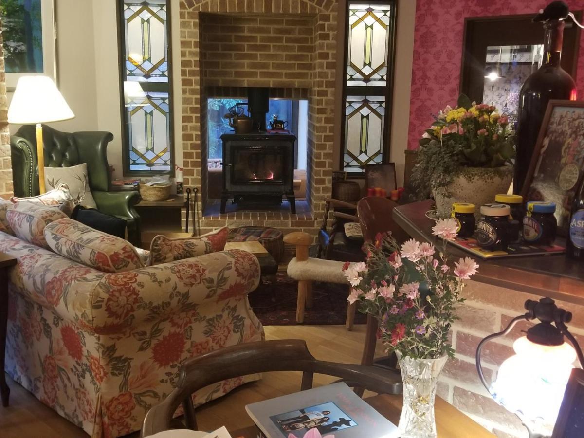 Hotel Wellies Karuizava Kültér fotó